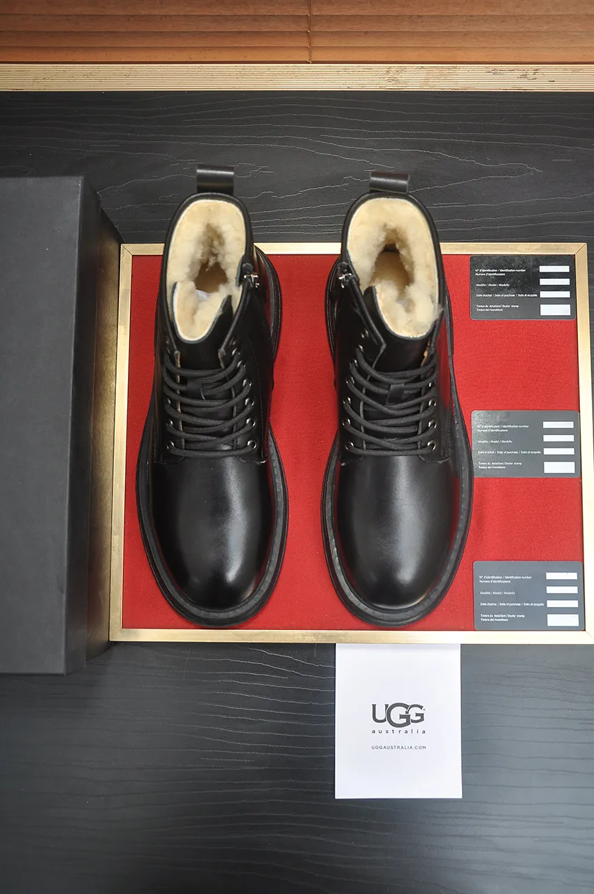Men's shoes 💰680💶【UGG】(full genuine wool lining) Please pay attention to the quality of the original order and compare the thickness of the wool 🏮🏮Hot style Martin boots from Australia's warm luxury brand men's shoes, official website synchronization, Beckham men's style..., made of imported top-layer waxed cowhide, waxed toe box, Australian real wool velvet lining Carefully sewn...Imported rubber Martin boots outsole (comfortable, soft and wear-resistant). I really like the quality...Exquisite workmanship, you can't put it down once you see it. Code number 39-44
